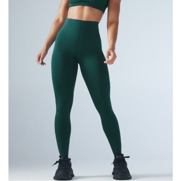 Savage x fenty leggings  Green Active Athletic Size Small - Picture 1 of 10
